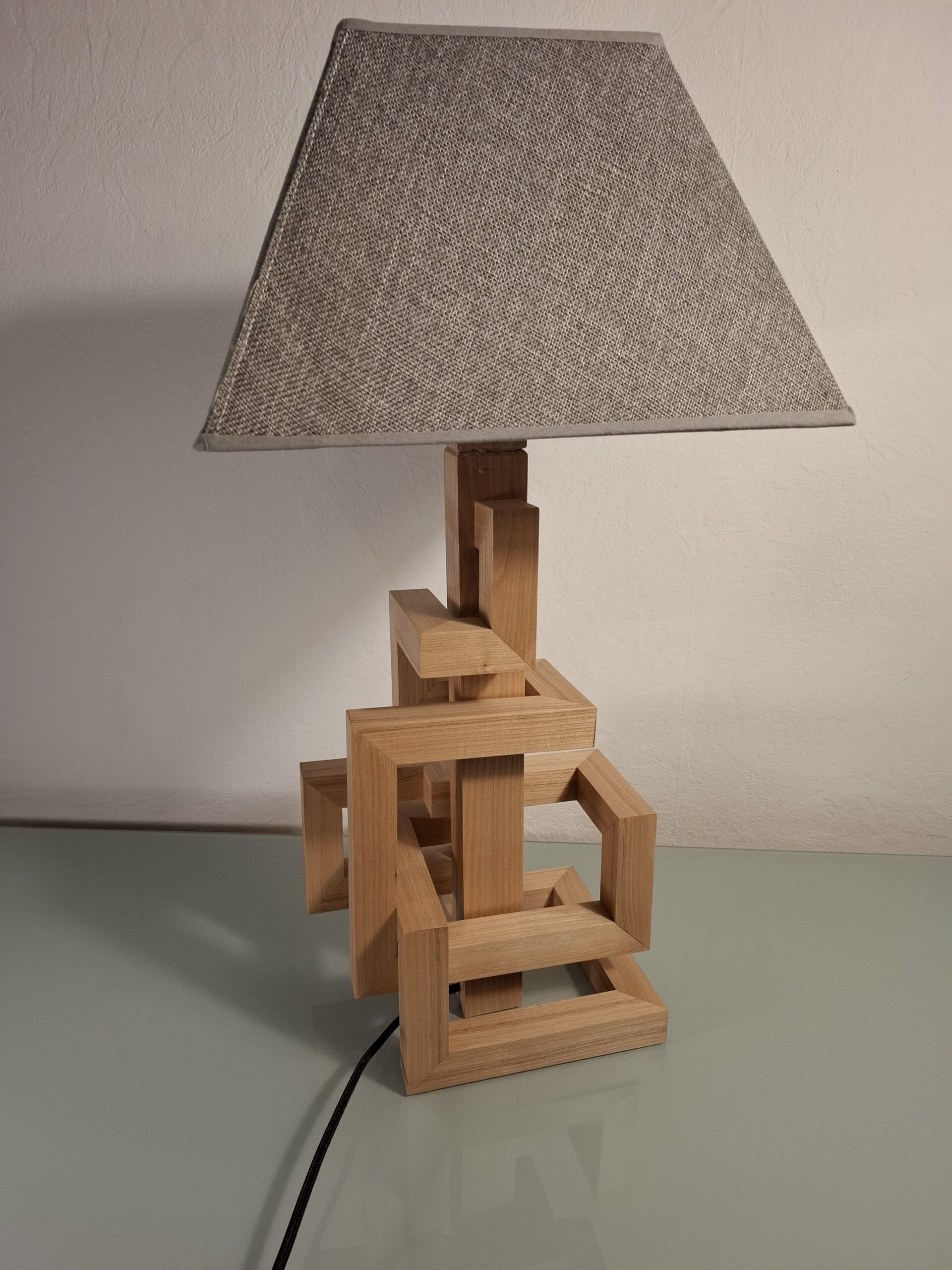 Lampe à Poser en Merisier – Image 7