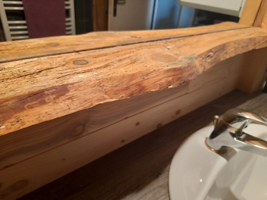 Relooker une Salle de Bain. Transformer une salle de bains avec des matériaux de récupération