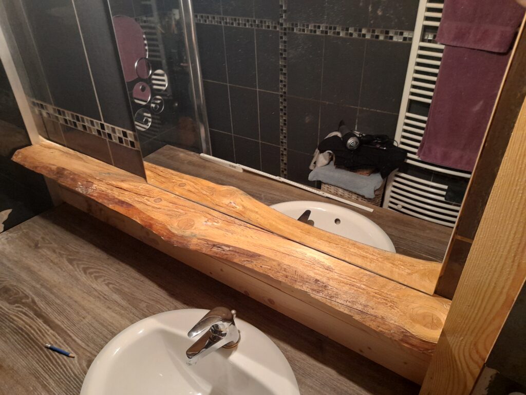 Relooker une Salle de Bain. Transformer une salle de bains avec des matériaux de récupération