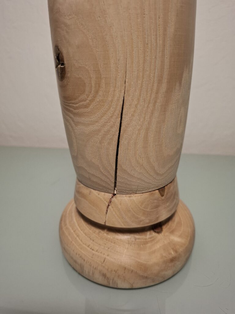 Chauffage Moderne sur le bois massif, L'Inconvénient du Chauffage Moderne sur les Meubles et la Déco en Bois Massif.