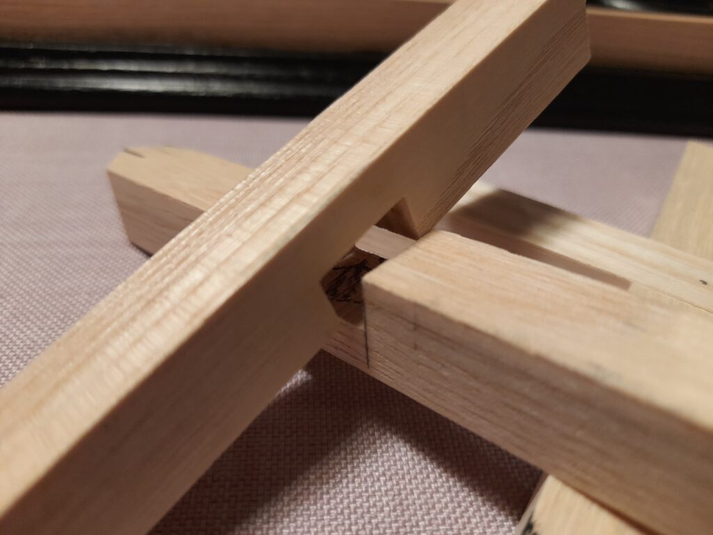 Un Jeu de Morpion Élegant en bois massif, Un Jeu de Morpion artisanal en bois