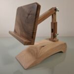 Porte Téléphone Réglable en Bois
