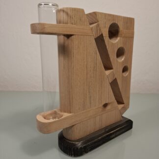 Soliflore en bois ajouré