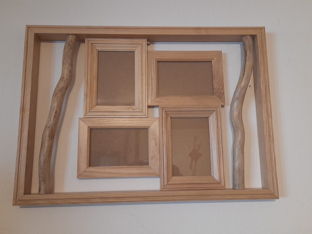 Décoration Murale avec des Cadres Photos