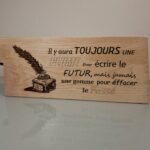 Une plume pour écrire le futur