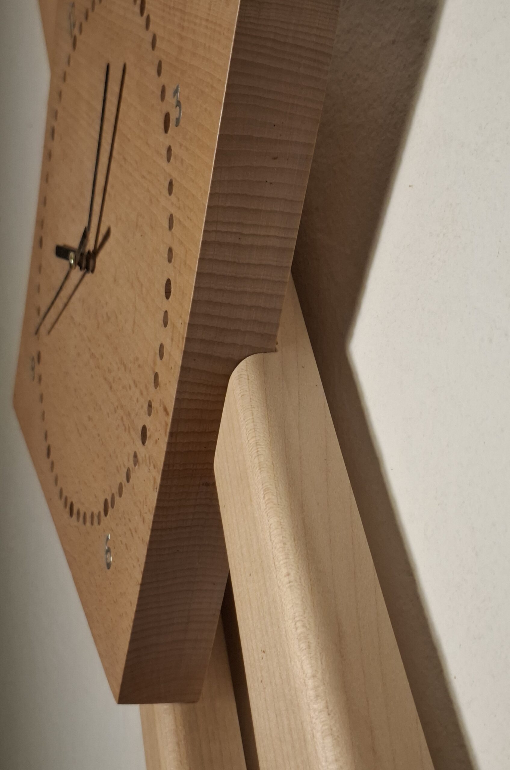 Horloge Murale en Bois
