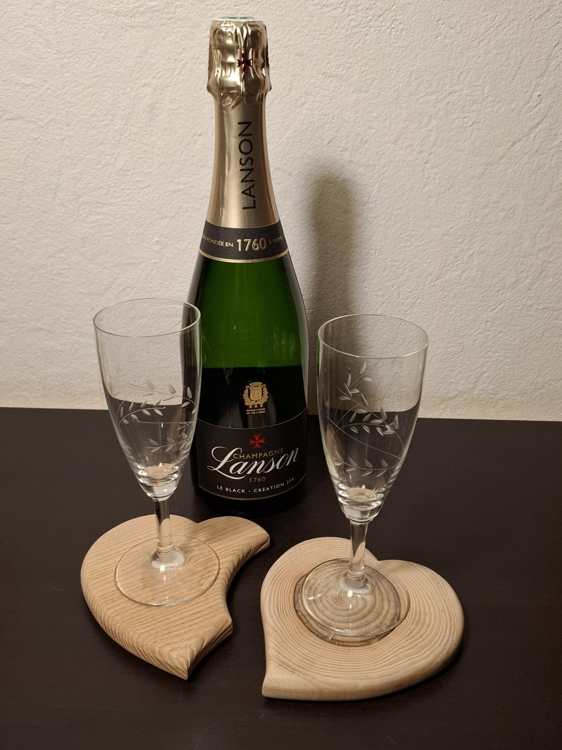 Duo de sous-verres cœurs imbriqués en frêne naturel