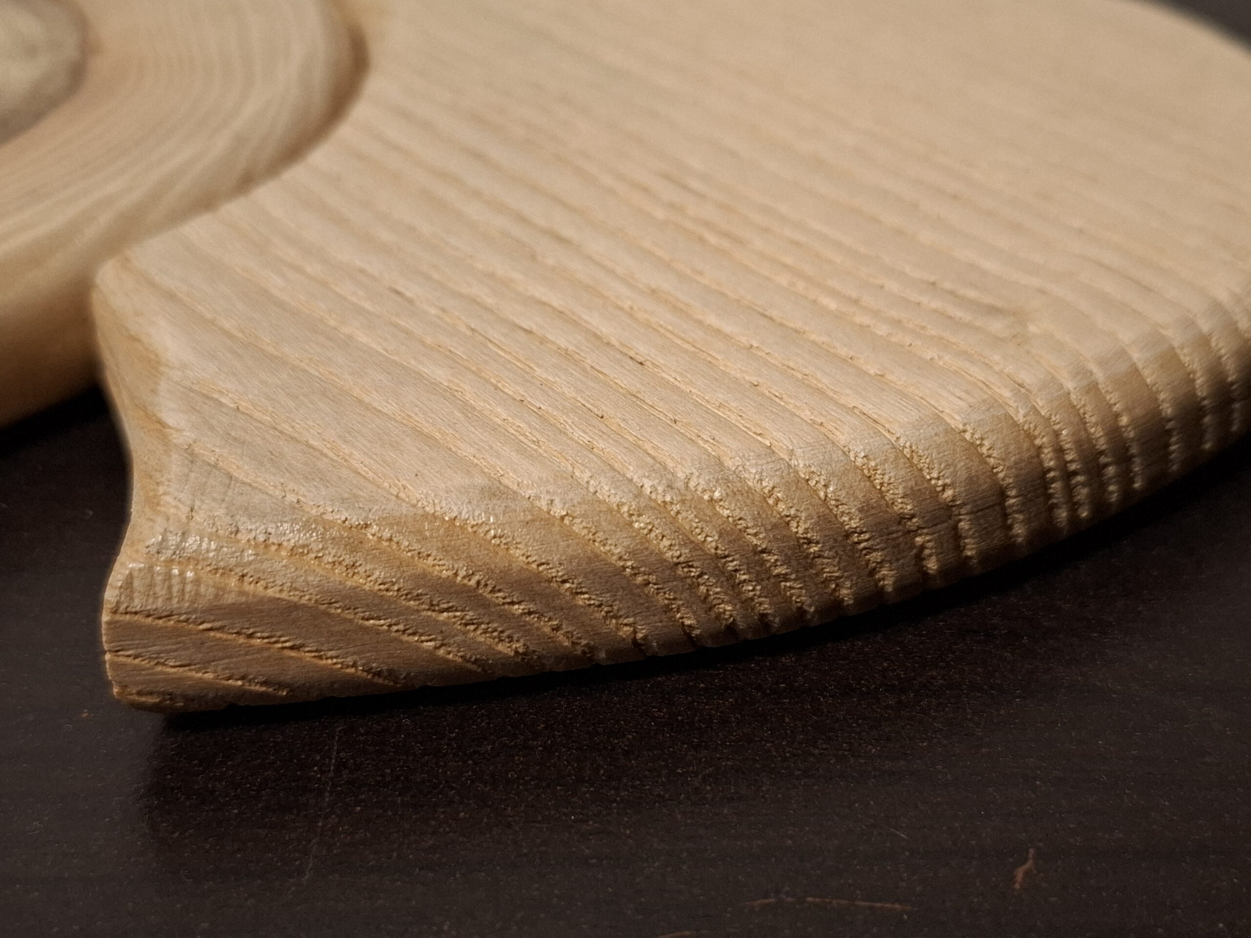 Duo de sous-verres cœurs imbriqués en frêne naturel